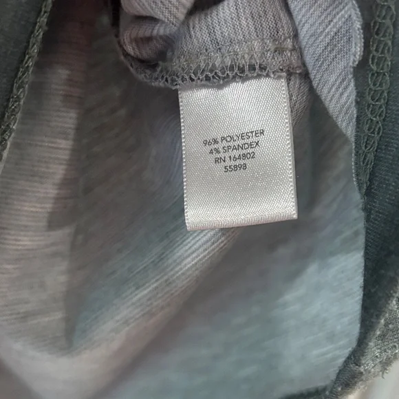 Christopher & Banks Pink and Green Ombre V-Neck Top - Picture 4 of 4